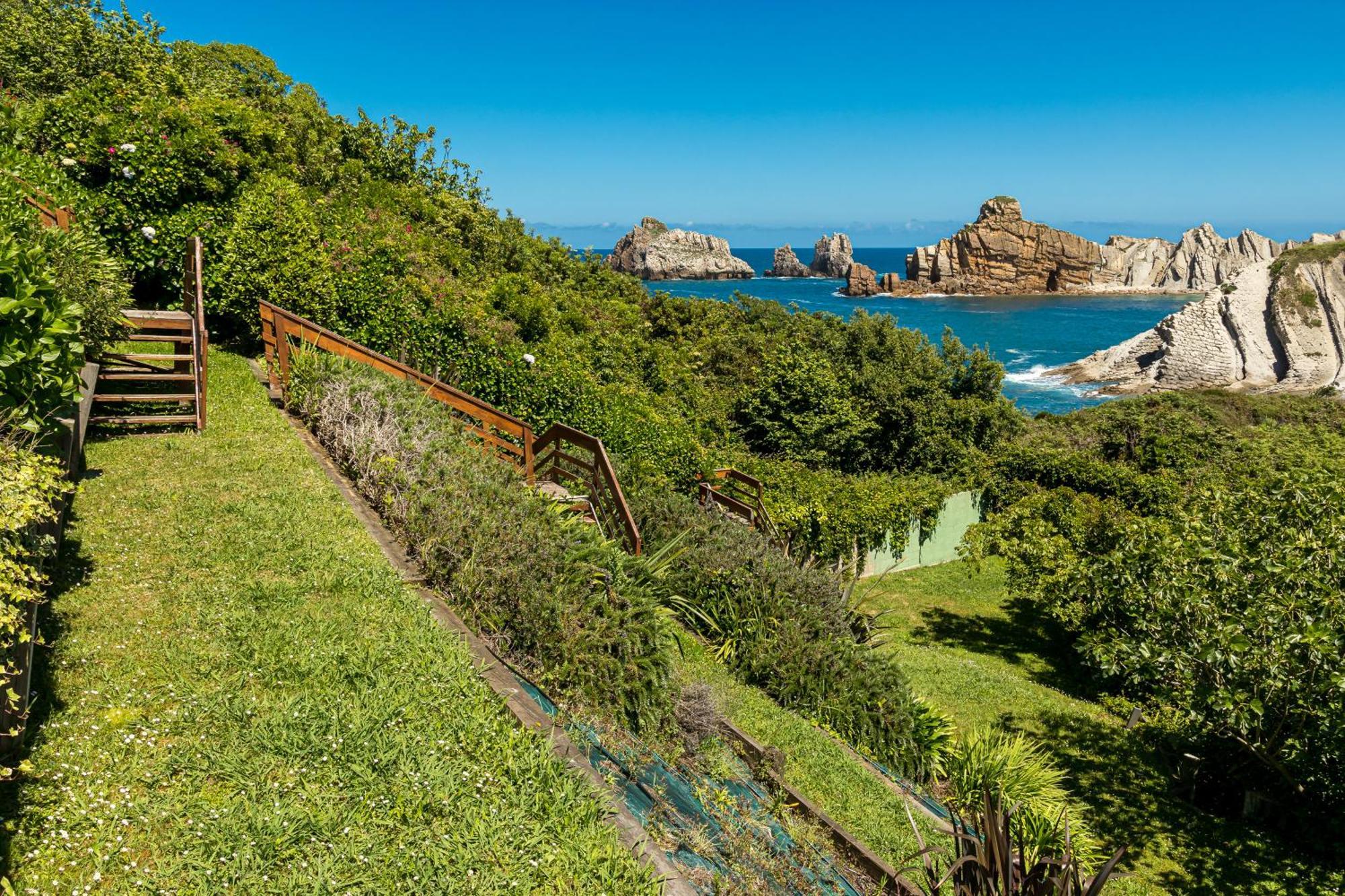 Espectacular villa al borde del mar Liencres Exterior foto